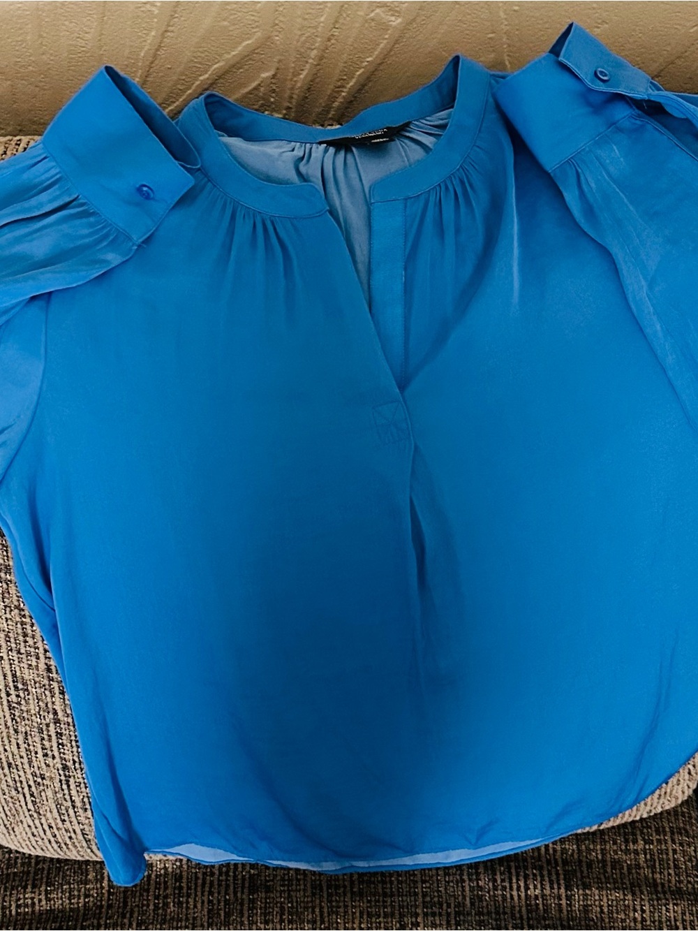 Simply Vera Vera Wang Bright Blue pleated Split-Neck Blouse